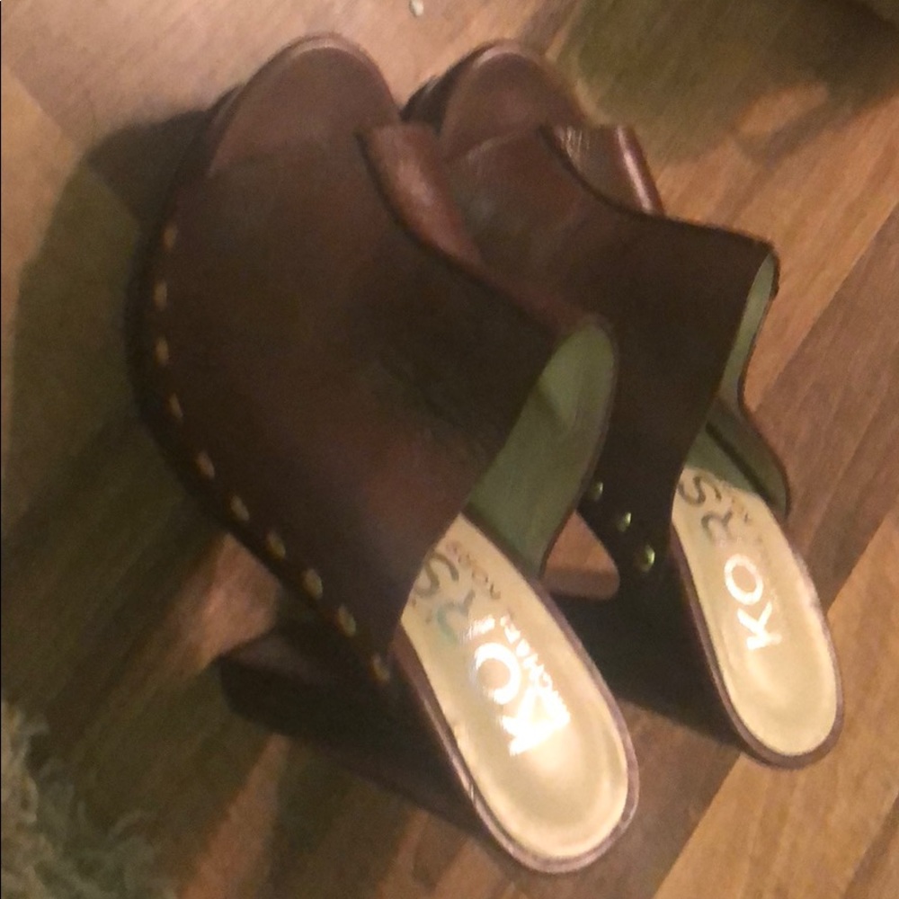 Platform chunky heels